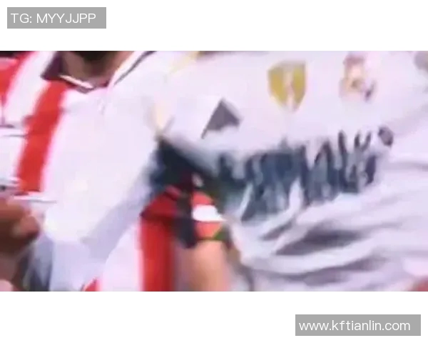 足球明星的逆袭人生从绿茵场到人生巅峰的精彩旅程